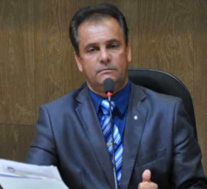 Presidente do Legislativo de Divinópolis promulga Lei sobre a nova Organização Administrativa da Câmara